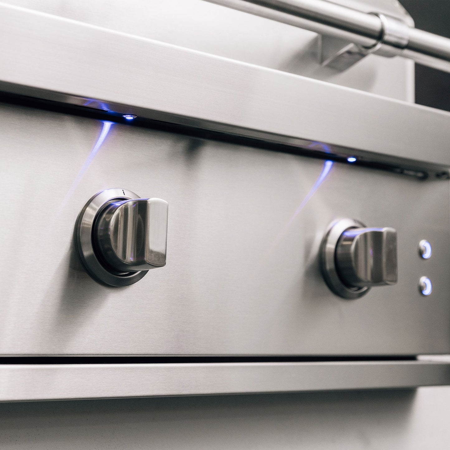 American Made Grills Freestanding Atlas - 36" Gas Grill