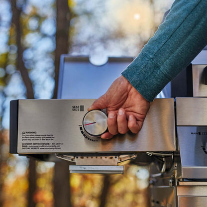 Monument Grills Denali 605Pro Stainless Smart Propane Gas Grill