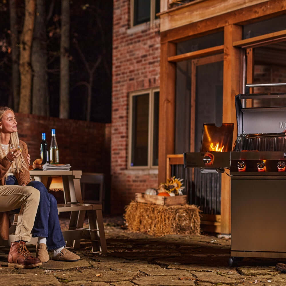 Monument Grills Denali 605Pro Stainless Smart Propane Gas Grill